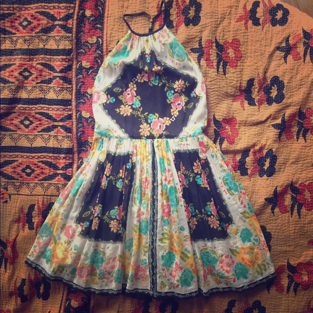 SOLD OFFSITE - Ecoté Bonita Floral Dress